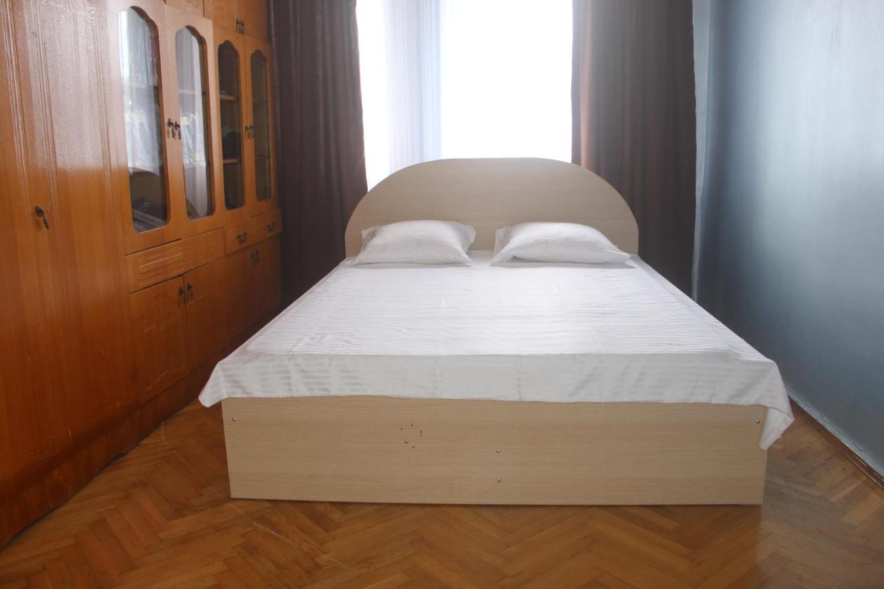 Greenview Guesthouse Μπατούμι Εξωτερικό φωτογραφία