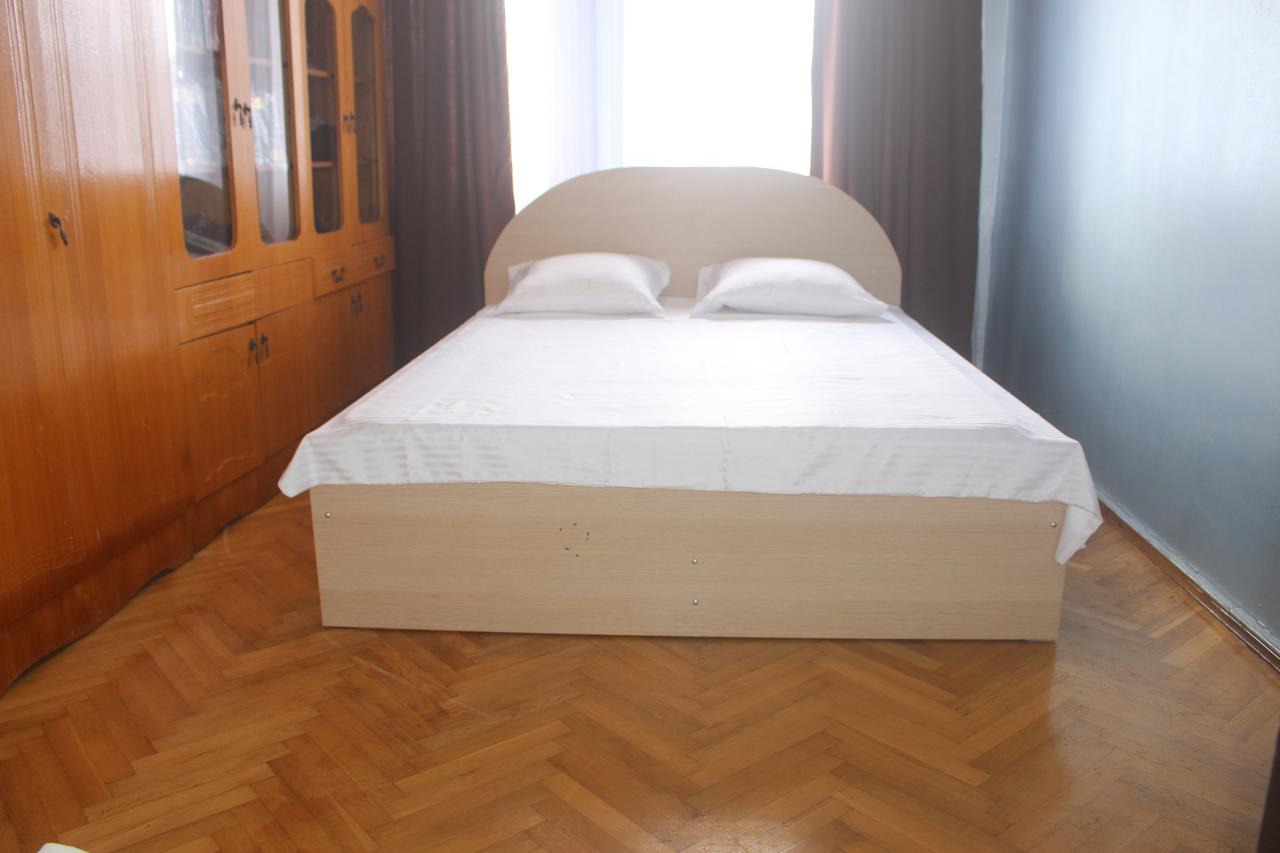 Greenview Guesthouse Μπατούμι Εξωτερικό φωτογραφία