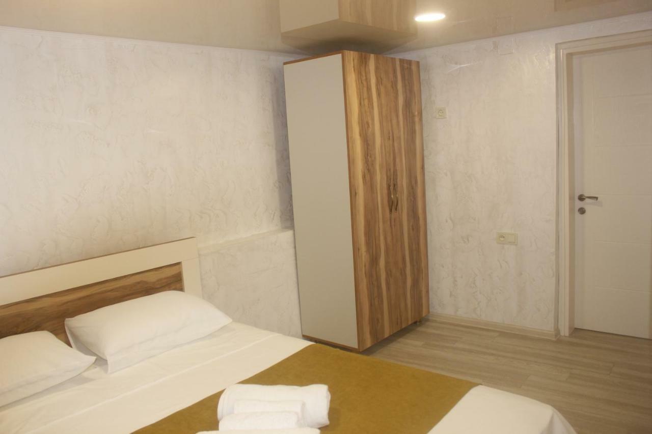 Greenview Guesthouse Μπατούμι Εξωτερικό φωτογραφία