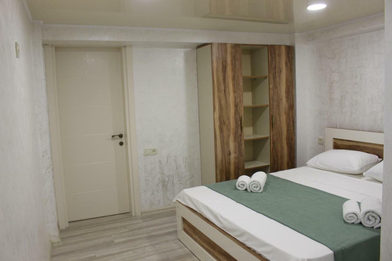 Greenview Guesthouse Μπατούμι Εξωτερικό φωτογραφία