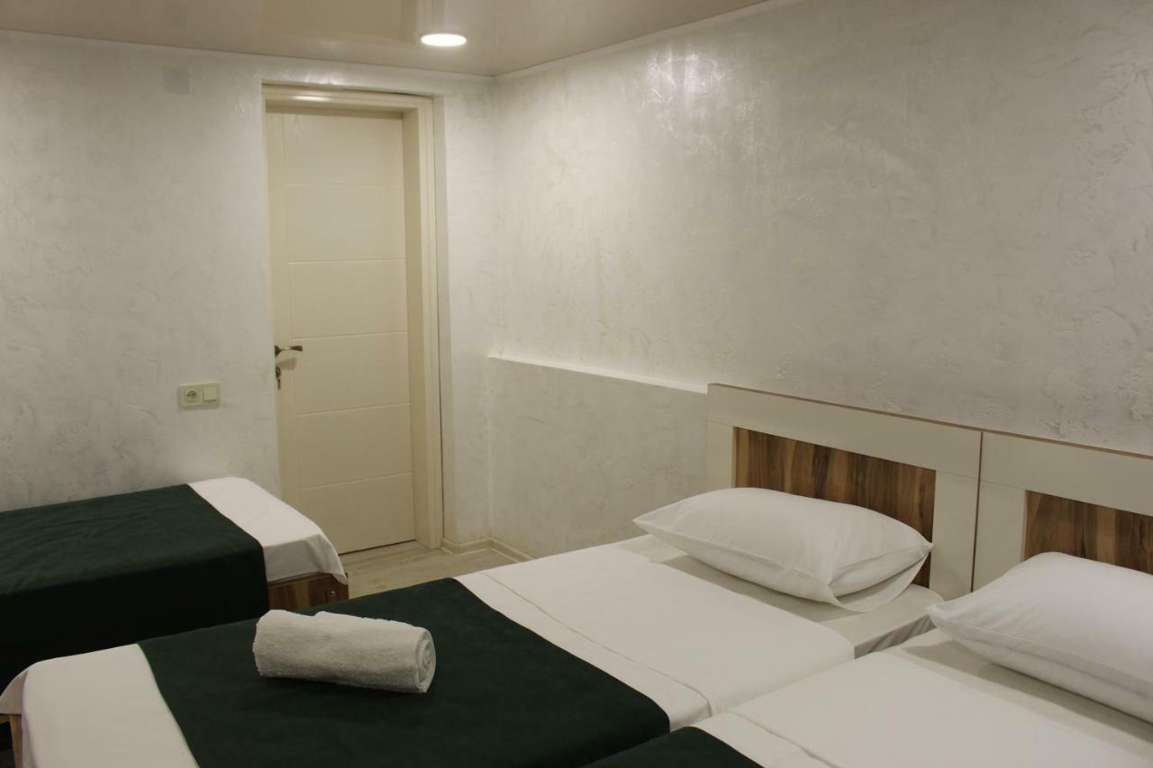 Greenview Guesthouse Μπατούμι Εξωτερικό φωτογραφία